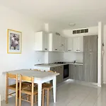 Cristallo 4h דירה *