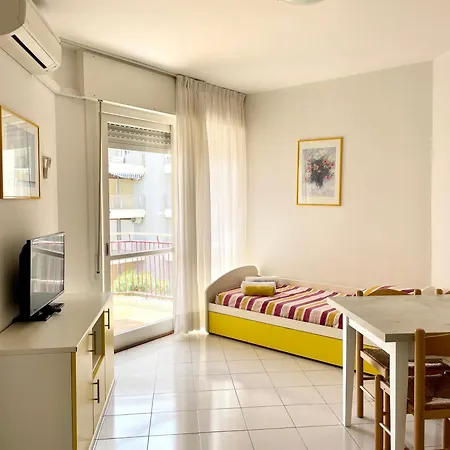 Apartment Cristallo 4h