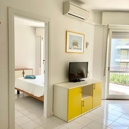 Apartment Cristallo 4h